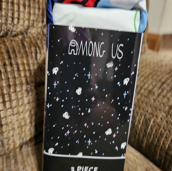 Innersloth Among Us Twin Bed Sheet Set 3pc - Picture 4 of 8